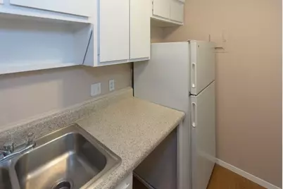 400 W 34th Street #104, Austin, TX 78705 - Photo 2