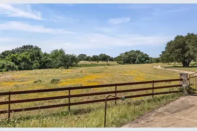 1306 Hidden Springs Drive, Salado, TX 76571 - Photo 8