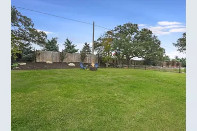 170 Bunker Ranch Boulevard #16, Dripping Springs, TX 78620 - Photo 18
