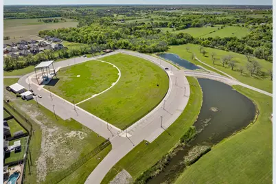 106 Doc Johns Drive, Hutto, TX 78634 - Photo 32