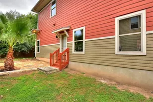 1812 Poquito St, Austin, TX 78702 - Photo 18