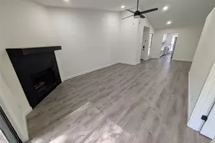 1601 Faro Dr, Austin, TX 78741 - Photo 16