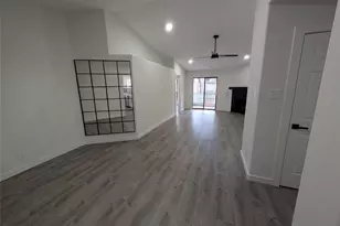 1601 Faro Dr, Austin, TX 78741 - Photo 14