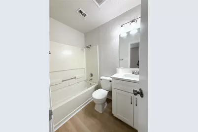 1915 Margalene Way #B, Austin, TX 78728 - Photo 16