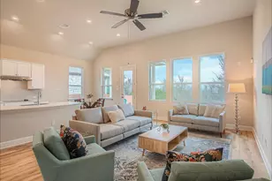 1220 Highland Ridge Rd, Georgetown, TX 78628 - Photo 2