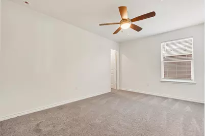 401 Briarfield Drive, Seguin, TX 78155 - Photo 22