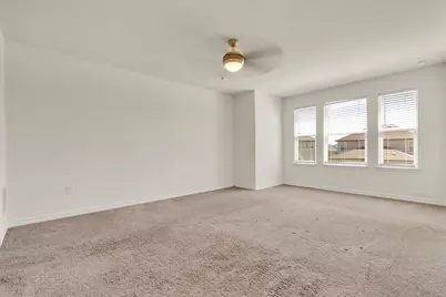 401 Briarfield Drive, Seguin, TX 78155 - Photo 28