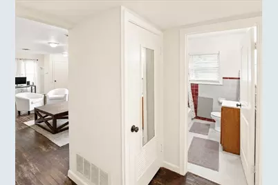 6208 Walnut Hills Drive, Austin, TX 78723 - Photo 18