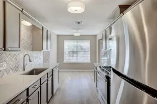 12101 Wander Ln, Austin, TX 78750 - Photo 20