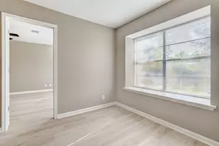 12101 Wander Ln, Austin, TX 78750 - Photo 22