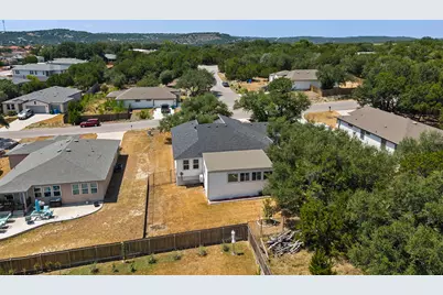21208 Santa Rosa Avenue, Lago Vista, TX 78645 - Photo 28