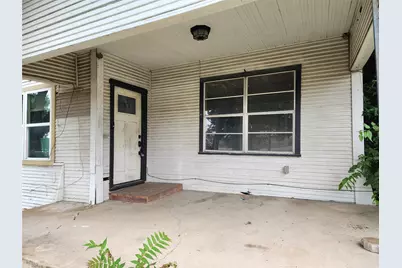 123 E Davis Street, Luling, TX 78648 - Photo 6