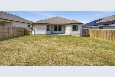140 Rearden Boulevard, Jarrell, TX 76537 - Photo 26
