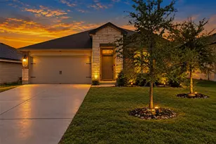 140 Rearden Blvd, Jarrell, TX 76537 - Photo 1