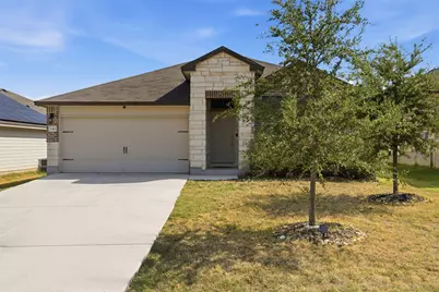 140 Rearden Boulevard, Jarrell, TX 76537 - Photo 2
