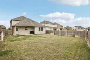 204 Swinging H Ln, Georgetown, TX 78633 - Photo 32