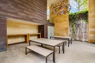 800 W 5th St, Austin, TX 78703 - Photo 28