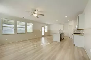 148 Mountain Valley St, Georgetown, TX 78628 - Photo 4