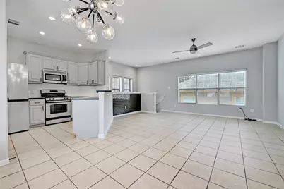 2909 Saville Loop #10c, Austin, TX 78741 - Photo 2