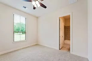 135 Gabriel Vista E, Georgetown, TX 78633 - Photo 18