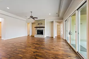 135 Gabriel Vista E, Georgetown, TX 78633 - Photo 6