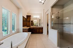 135 Gabriel Vista E, Georgetown, TX 78633 - Photo 14
