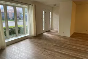 7269 Creekside Dr, Austin, TX 78752 - Photo 2