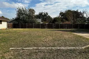 204 Thompson St, Cedar Park, TX 78613 - Photo 16