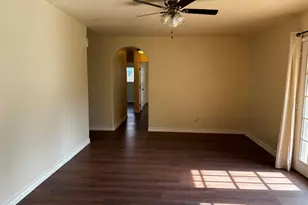 204 Thompson St, Cedar Park, TX 78613 - Photo 6