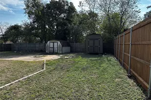 204 Thompson St, Cedar Park, TX 78613 - Photo 18