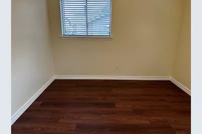 204 Thompson Street, Cedar Park, TX 78613 - Photo 14