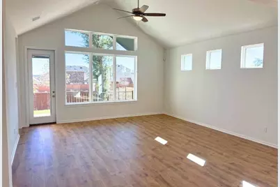 200 Ridgewell Loop, Georgetown, TX 78633 - Photo 6