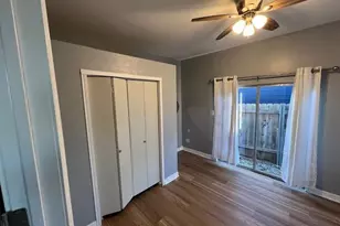 1303 Corona Dr, Austin, TX 78723 - Photo 18