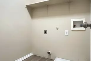 5211 Viewpoint Dr, Austin, TX 78744 - Photo 24