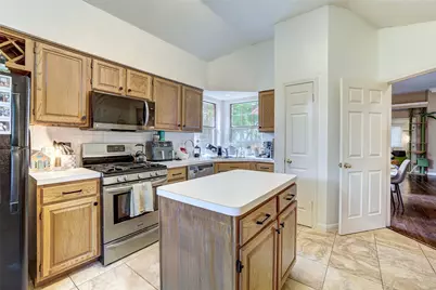 5907 Shanghai Pierce Road, Austin, TX 78749 - Photo 12
