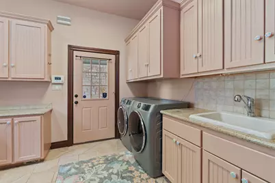 1092 Fm 3000, Elgin, TX 78621 - Photo 14