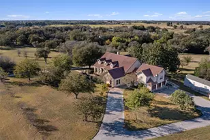 1092 FM3000, Elgin, TX 78621 - Photo 4