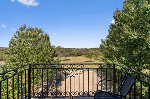 1092 FM3000, Elgin, TX 78621 - Photo 26