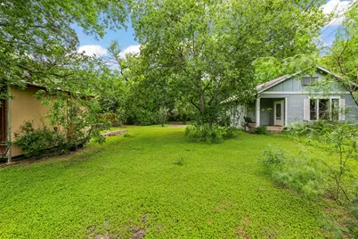 1132 Eleanor Street, Austin, TX 78721 - Photo 4