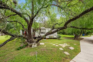 1132 Eleanor St, Austin, TX 78721 - Photo 1