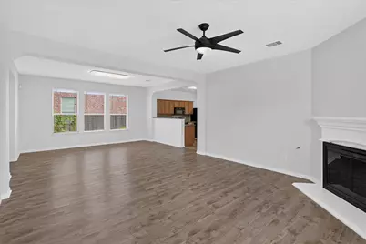 11901 Buzz Schneider Lane, Austin, TX 78748 - Photo 10