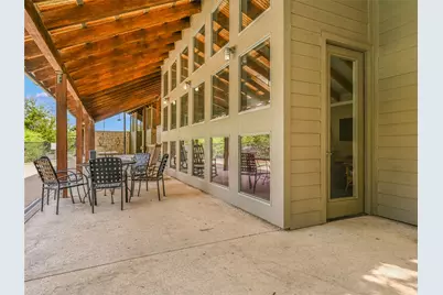 1201 Grove Boulevard #1604, Austin, TX 78741 - Photo 24