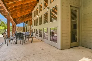 1201 Grove Blvd, Austin, TX 78741 - Photo 24