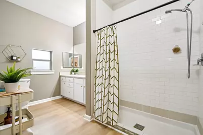 1201 Grove Boulevard #1604, Austin, TX 78741 - Photo 16