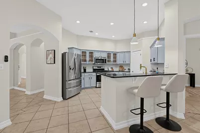 6610 Debcoe Drive, Austin, TX 78749 - Photo 2