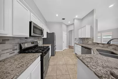 241 Brian Lane, Kyle, TX 78640 - Photo 10