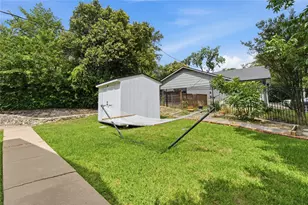 3409 Lakeside Dr, Austin, TX 78723 - Photo 30