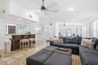3409 Lakeside Drive, Austin, TX 78723 - Photo 2