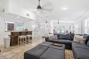 3409 Lakeside Dr, Austin, TX 78723 - Photo 2