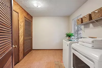 317 Venture Boulevard S, Point Venture, TX 78645 - Photo 8